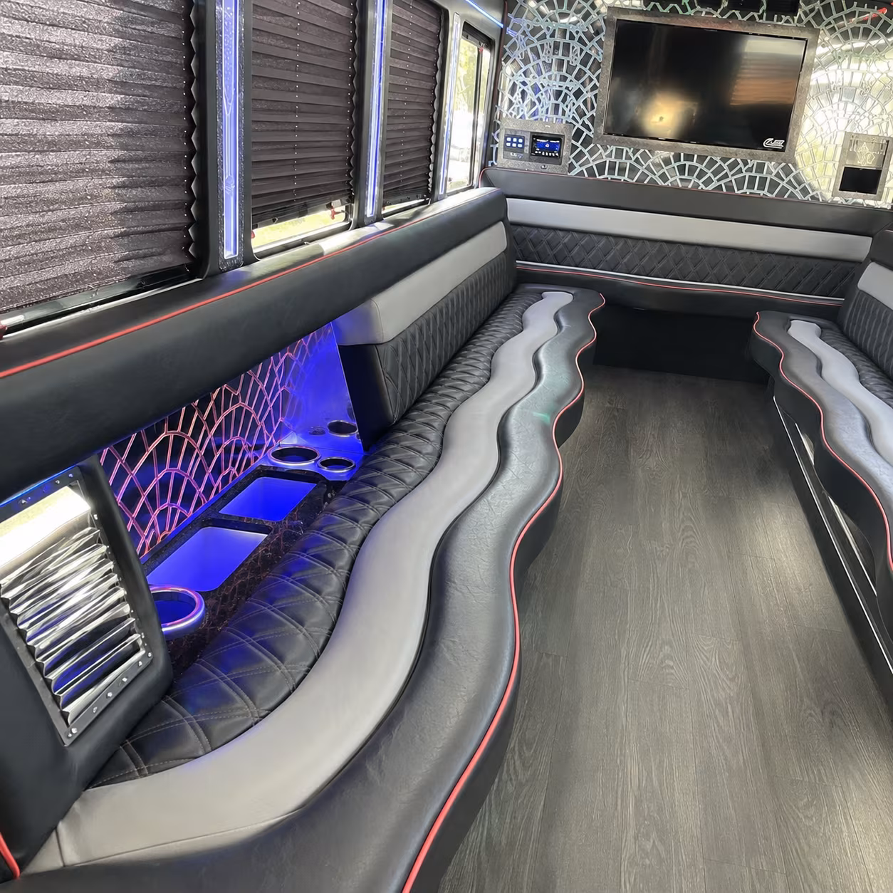 iowa city party bus rental 2